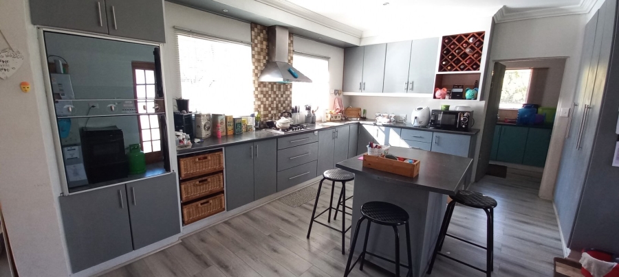 5 Bedroom Property for Sale in Panorama Free State